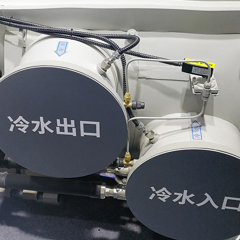 一體式雙冷高效冷水機(jī)組 一體式雙冷高效冷水機(jī)組